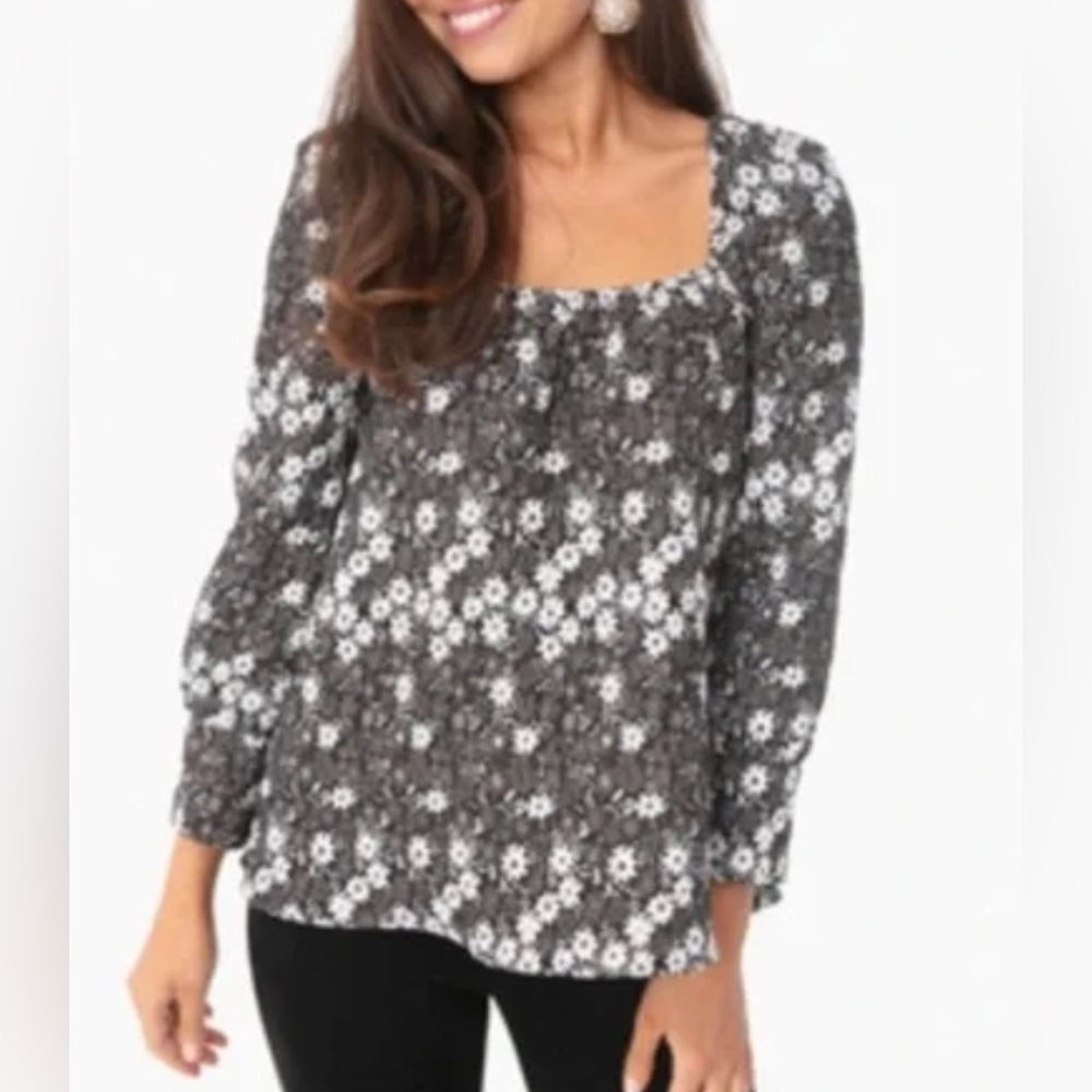 Tuckernuck Floral Jacquard Elsie Top Small
